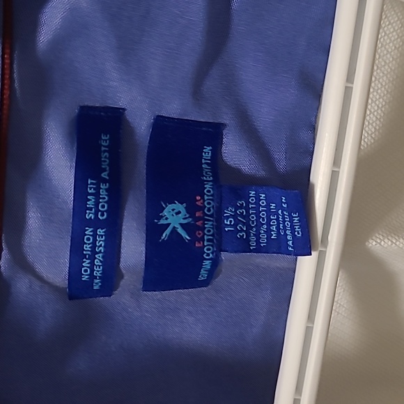 BNWT Men's Slim fit EGARA 100% Egyption cotton shirt - Picture 2 of 6